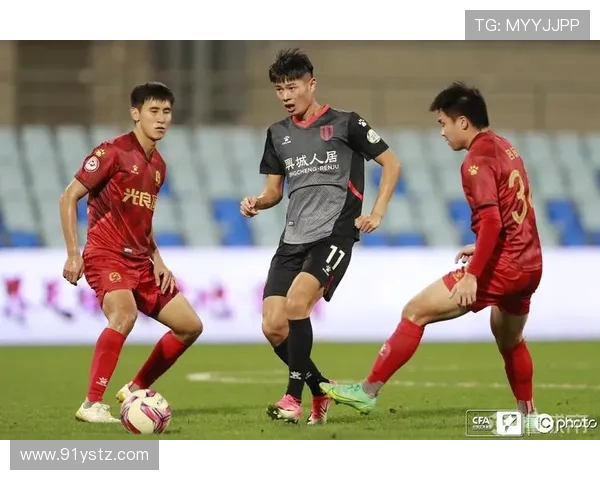 深圳篮球队强势领跑联赛积分榜目前已积61分展现冠军潜力