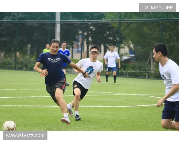 深圳足球队转型之路：从传统强队到新生力量的全面解析